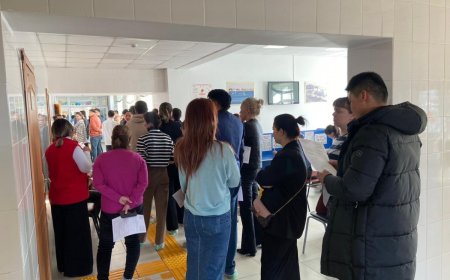 Ақтаулықтар ұшақ апатынан зардап шеккендерге көмектесу үшін қан тапсырып жатыр