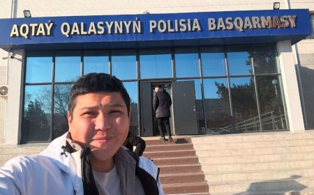 Ақтаудағы ұшақ апатын дронмен түсірген блогер 10 күнге қамалды