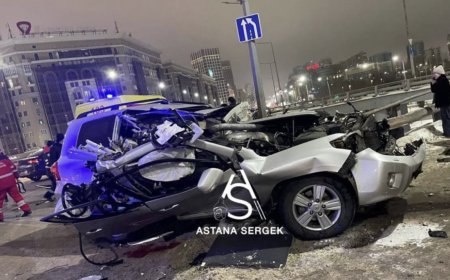 Астанадағы көпірде жол апаты болып, бір адам көз жұмды (ВИДЕО)