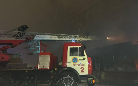Пожар в жилом доме: 68 человек эвакуировали в Петропавловске