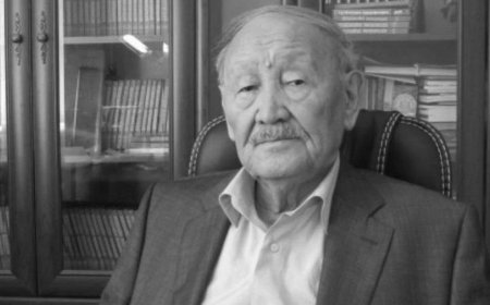 Белгілі абайтанушы Мекемтас Мырзахметұлы қайтыс болды