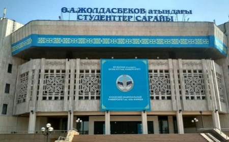 КазНУ проводит реставрацию Дворца студентов в Алматы без согласования с акиматом