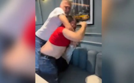 Депутаттар Әбу-Дабидегі мейрамханада төбелес шығарды (ВИДЕО)