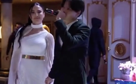 «Анау бөпе ғой…»: интим видеосы тараған Сабина Мовлаева танымал жас әншімен қол ұстасып жүр (ВИДЕО)