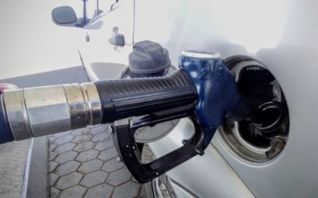 Казахстан запретил вывоз бензина и дизтоплива