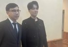 Димаш Құдайберген сенат ғимаратында төбе көрсетті (ФОТО, ВИДЕО)