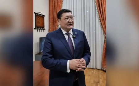 «Бірге кітап оқиық» жобасы: Берік Уәли «Ұшқан ұя» кітабын таңдап, эстафетаны Аида Балаеваға берді