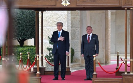 Король Иордании встретил Президента Токаева