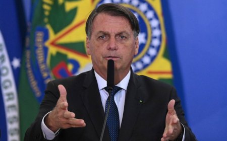 Экс-президенту Бразилии Жаиру Болсонару предъявили обвинение