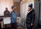 Семейде оқушылардың тепкісіне ұшыраған балаға халық 35 млн теңгенің үйін алып берді