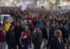 В секторе Газа сотни палестинцев вышли на протест против ХАМАС