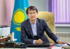 Ұстаз Аятжан Ахметжанұлы мектепте телефон пайдалануға шектеу қоюды ұсынды