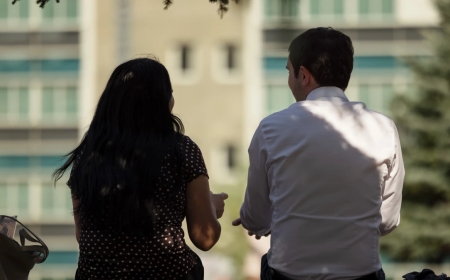 Жас-жұбайларға ата-ана болу үшін арнайы курстан өту міндеттелуі мүмкін