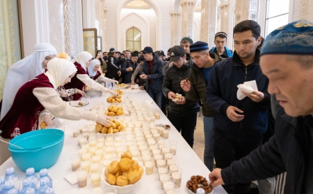 Ораза кезінде түкірік жұтуға бола ма? – Нұрлан имам жауап берді