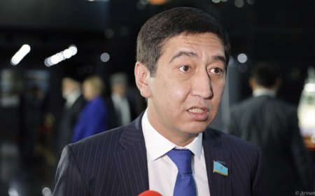 «Досаев барда Алматыда Жириновскийге ескерткіш қойылып кетуі мүмкін» – Зайытов