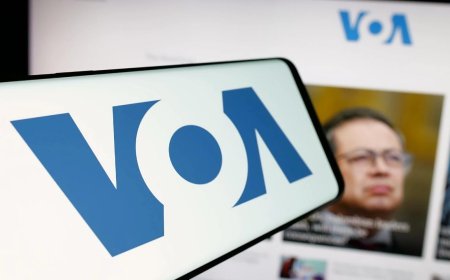 “Голос Америки” и “Радио Свобода” прекратили работу из-за сокращений, инициированных Трампом