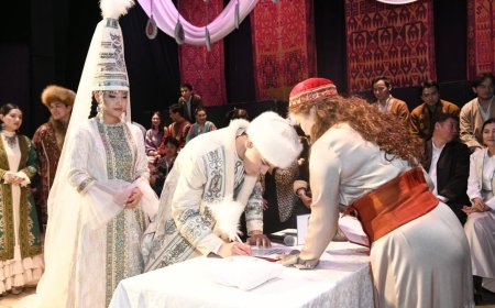 Астанада Музыкалық жас көрермен театрында табысқан он алтыншы жұп шаңырақ көтерді