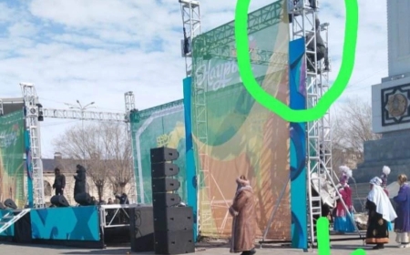Жезқазғанда әкімдік алдындағы Наурызға арналған сахнаны безендір барысында бір адам биіктен құлап, көз жұмды