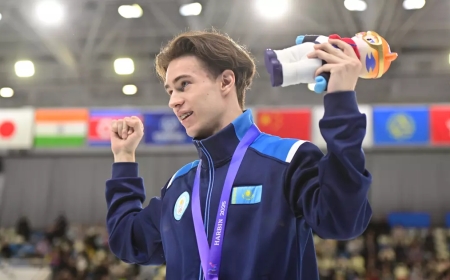 Михаил Шайдоров завоевал серебро чемпионата мира по фигурному катанию