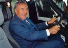 «Оқ өткізбейді»: Назарбаев мінген көлік 222 млн теңгеге сатылымға шықты