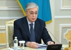 «Академик холдингті әбден тонап, балаларымен бірге мұхиттың ар жағына қашып кеткен» – Тоқаев