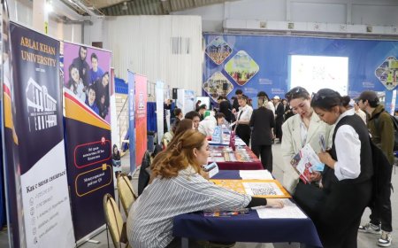 Школьники посетили выставку в Атырау