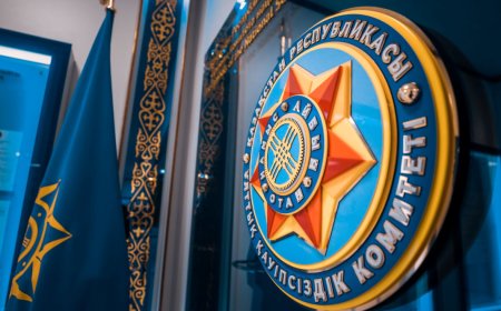 Тело сотрудника КНБ нашли во дворе жилого комплекса в Астане