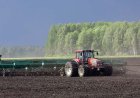 Фермеры получили миллиарды на весенние работы