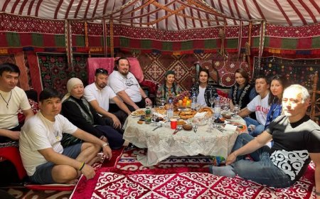 Бас имам арнайы құттықтау жіберген: Алматыда православ, баптист, яхуди, тәңірші-бақсылар бас қосты