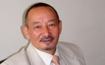 Белгілі ақын Темірхан Медетбек дүниеден өтті