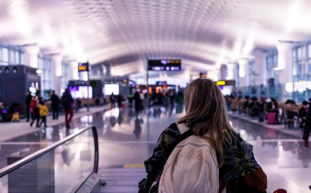 Жительница Астаны обманула более 70 человек, продавая фальшивые билеты во Вьетнам