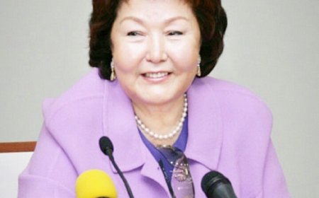 Пресс-секретарь Назарбаева опроверг сообщения о кончине экс-первой леди Казахстана