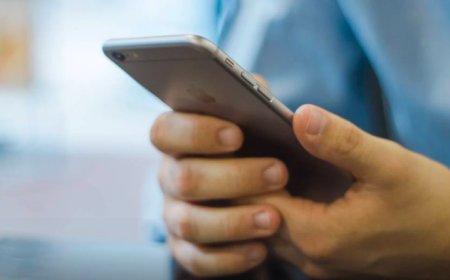 Казахстанцев предупреждают о новой мошеннической схеме с "повестками"