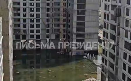 Астанадағы тұрғын үйлердің бірін 2-қабатқа дейін су басып қалған (ВИДЕО)