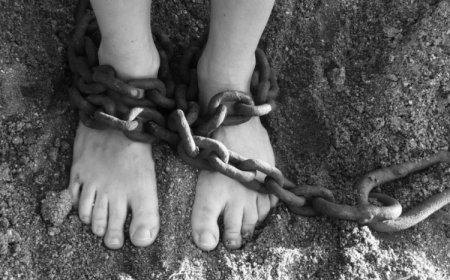 Анасы 12 жастағы қызын адам жалдап өлтіртпек болды