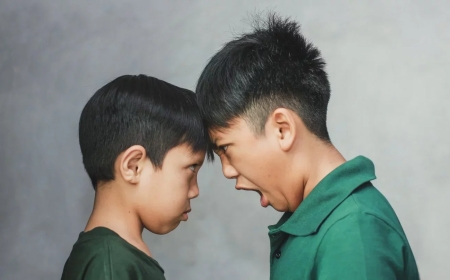 «Жақсы оқығаны үшін»: Сыныптастары ұрған оқушы ауруханаға түсті