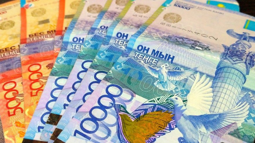 Арыста жұмыстан өз еркімен шығып кеткен әйел бұрынғы бастығынан 10 млн теңге өндіріп алды