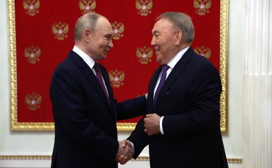 Путин Назарбаевпен кездесті