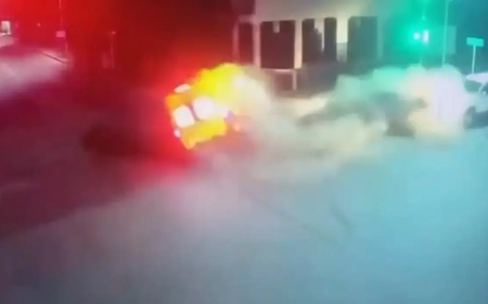 Ауруханаға асыққан «жедел жәрдем» апатқа ұшырады: көлік ішіндегі пациент қайтыс болған