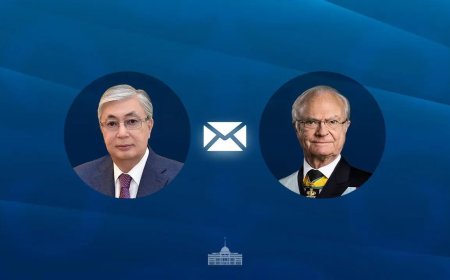 Токаев поздравил короля Швеции с Национальным днём