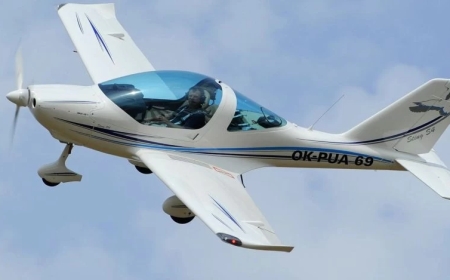 Астана маңында ұшақ құлап, екі адам қаза тапты