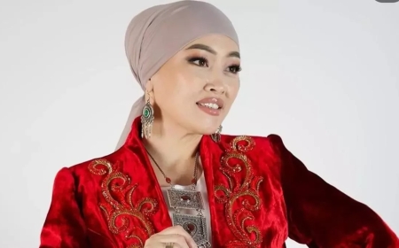 «Күллі оңтүстікке қара күйе жақты»: Белгілі журналист әнші Наркенже Серікбаеваны сынады