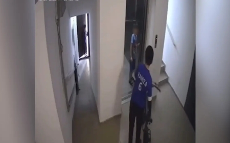 Атырауда 10 жасар бала лифт шахтасына құлап кетті (ВИДЕО)