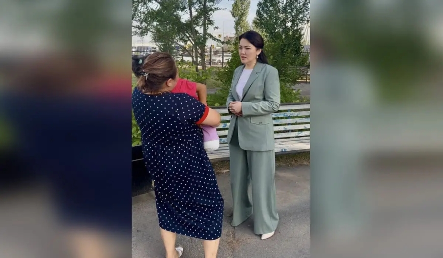 Екі аяғынан айырылған сегіз жасар Алуаға мемлекет протез салып беретін болды