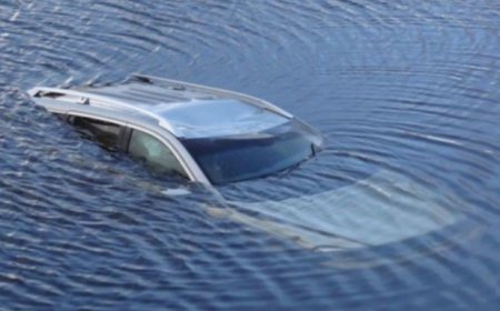 Қостанайда суға кеткен көліктен үш адамның мәйіті шығарылды