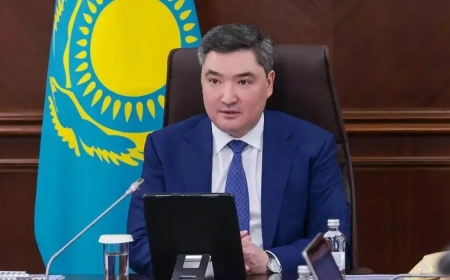 «Барлығына жақсы бола алмаймын»: Олжас Бектенов тарифтер әрі қарай да өсетінін мәлімдеді