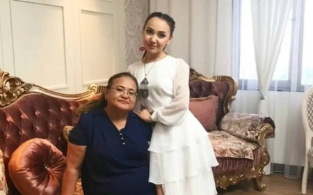 Перизат Қайраттың анасына сот залында жедел жәрдем шақырылды