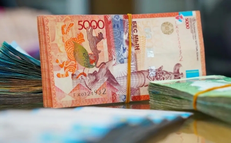 «5 000 теңгелік номинал қолдан жасалған»: Ұлттық банк жалған ақшаға қатысты үндеу жасады