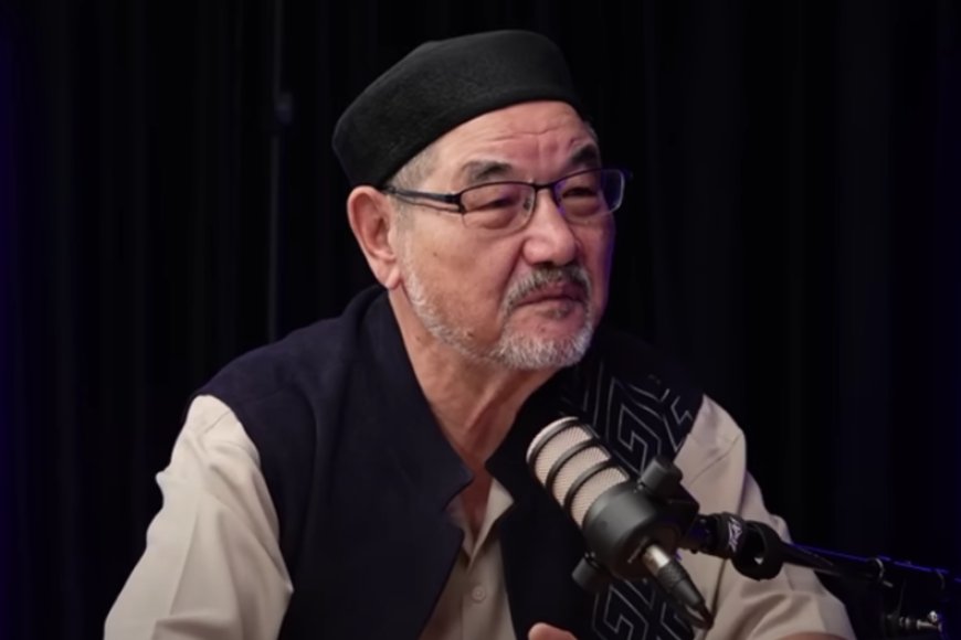 Жақыннан ұйықтап жатқан жалаңаш адамдардың суреттері Орыс әйелінің күшті оргазмы