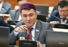 «Тест сұрақтарын сатты»: депутат Дәулет Мұқаевтың басы дауға қалды